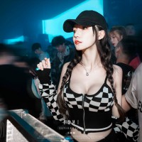 田一龙-一定要爱你(重庆DJ小梁remix) 2015 中文 女声版disco舞曲